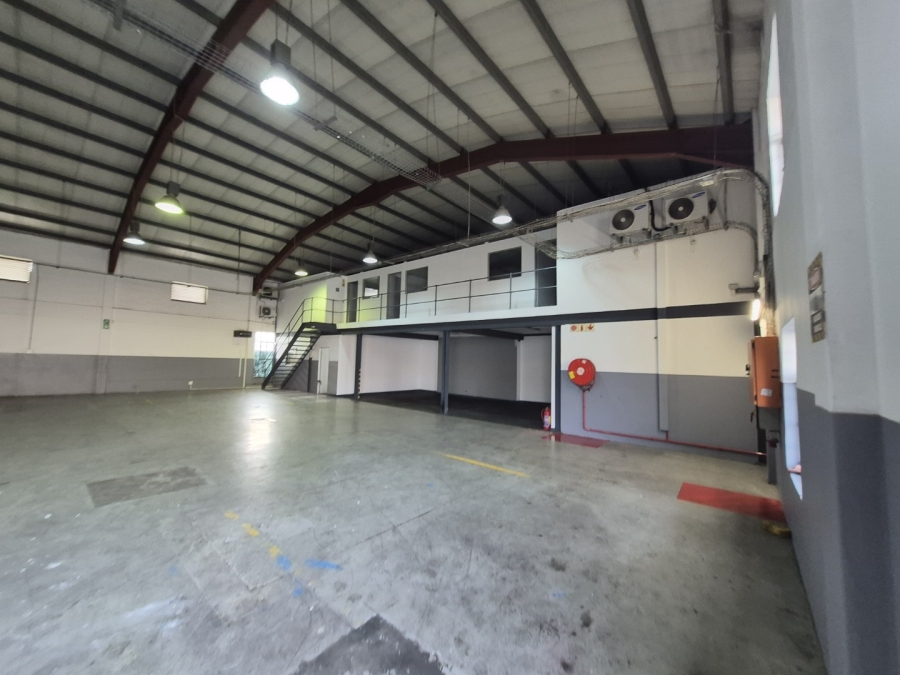 To Let Commercial Property for Rent in Paarden Eiland Western Cape